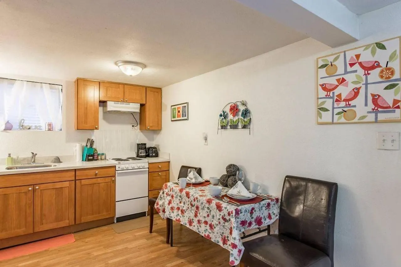 A-Lake Union One Br Apartment- Sleep 4 Seattle Apartment